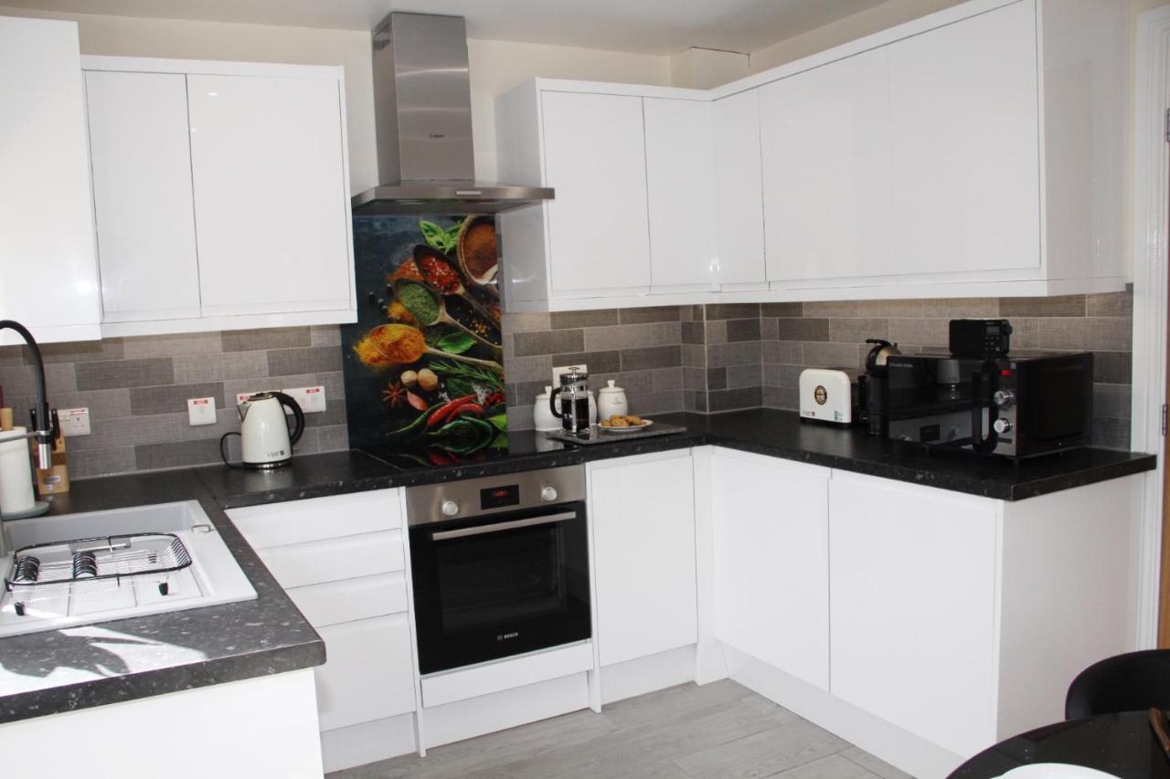 City Centre Town House With Riverside Views And Free Parking 1Bak York Extérieur photo