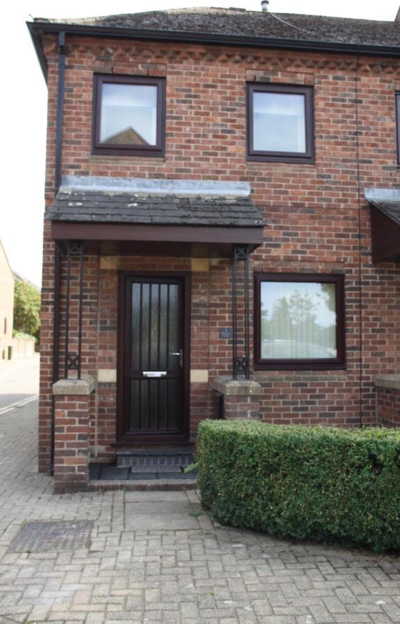City Centre Town House With Riverside Views And Free Parking 1Bak York Extérieur photo